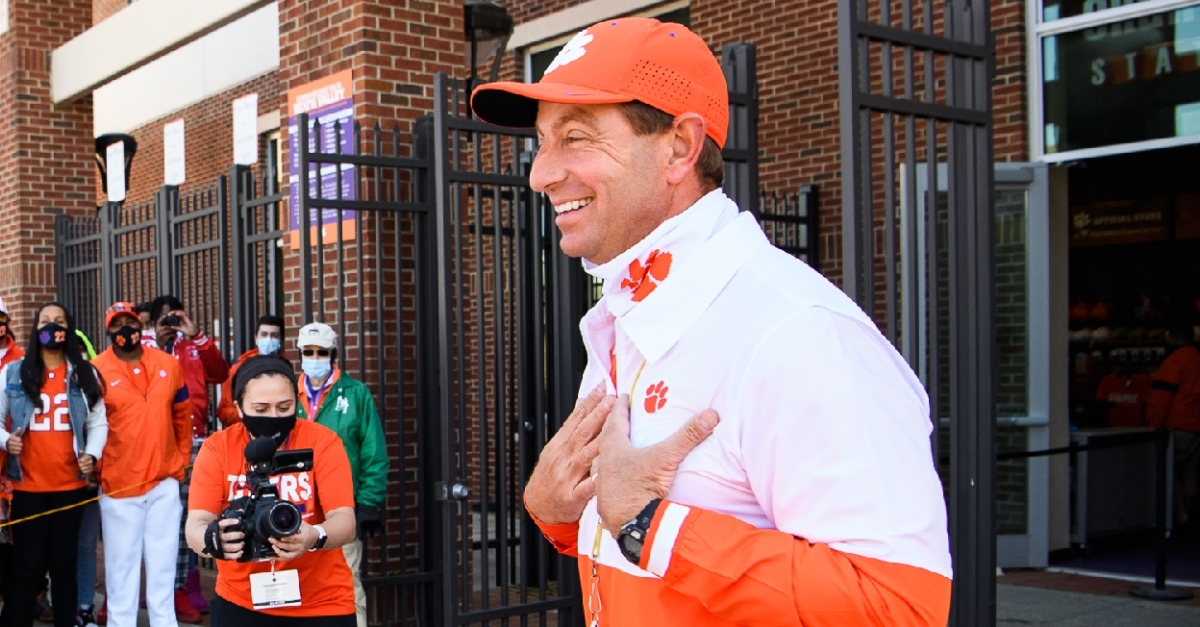 swinney-dabo-smile-spring