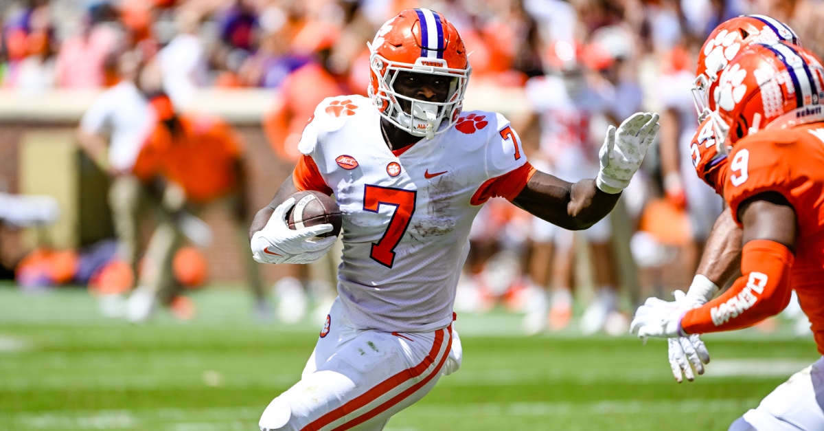 mafah-spring-stiffarm.jpg